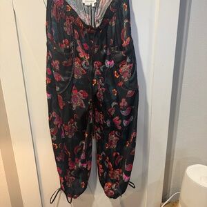 Anthropologie Black Floral Satin Joggers – Size 10